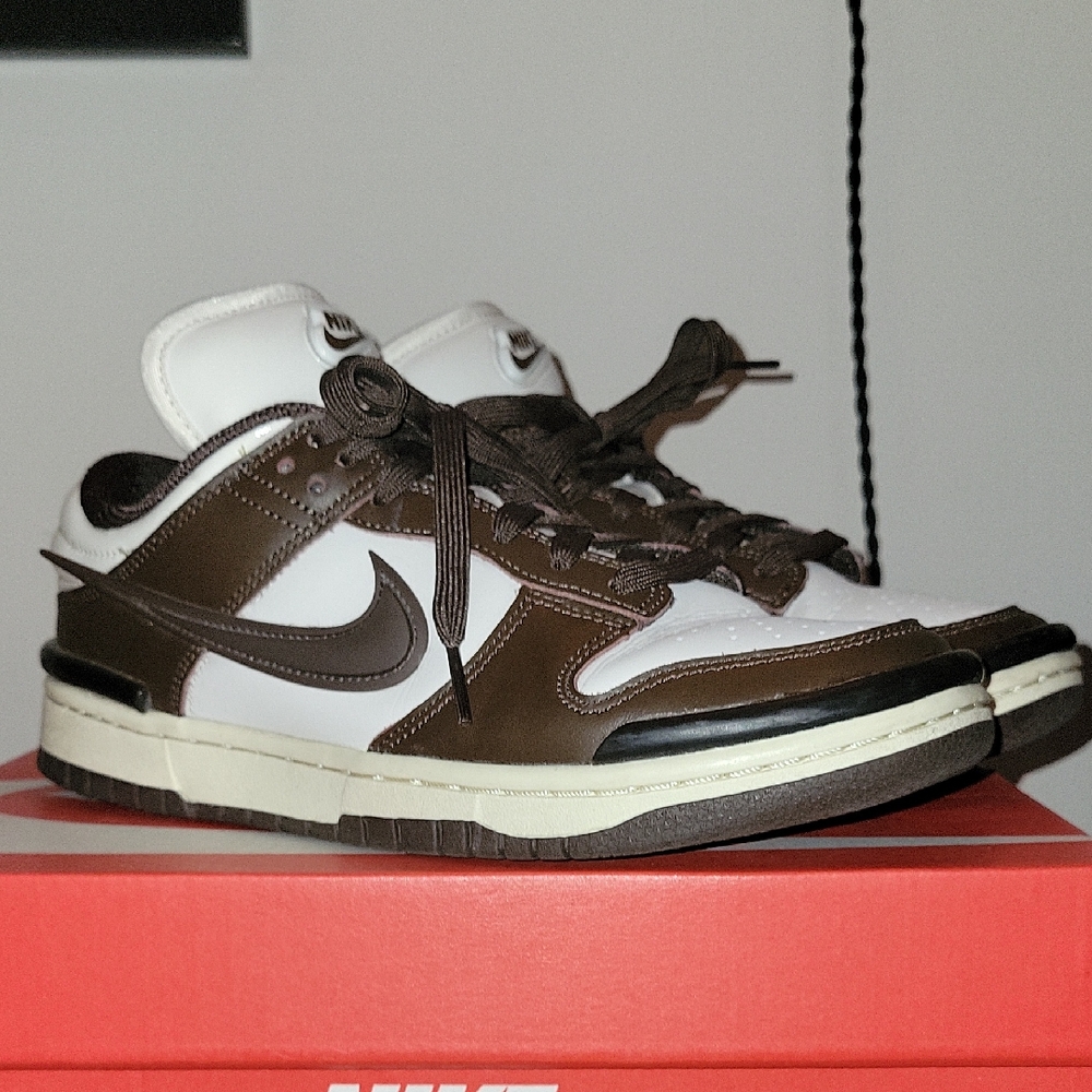 Nike Women's Chocolate Brown and White Dunk Twists